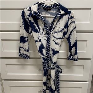 BCBG MAXZARIA wrap dress